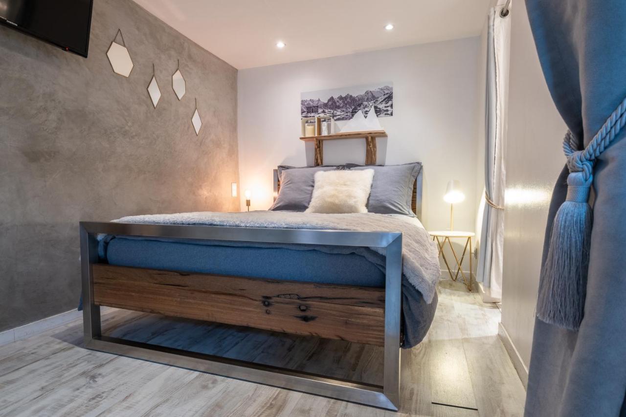 Un Cottage Alpin Chaleureux Dans Le Coeur D Annecy Avec 2 Velos エクステリア 写真